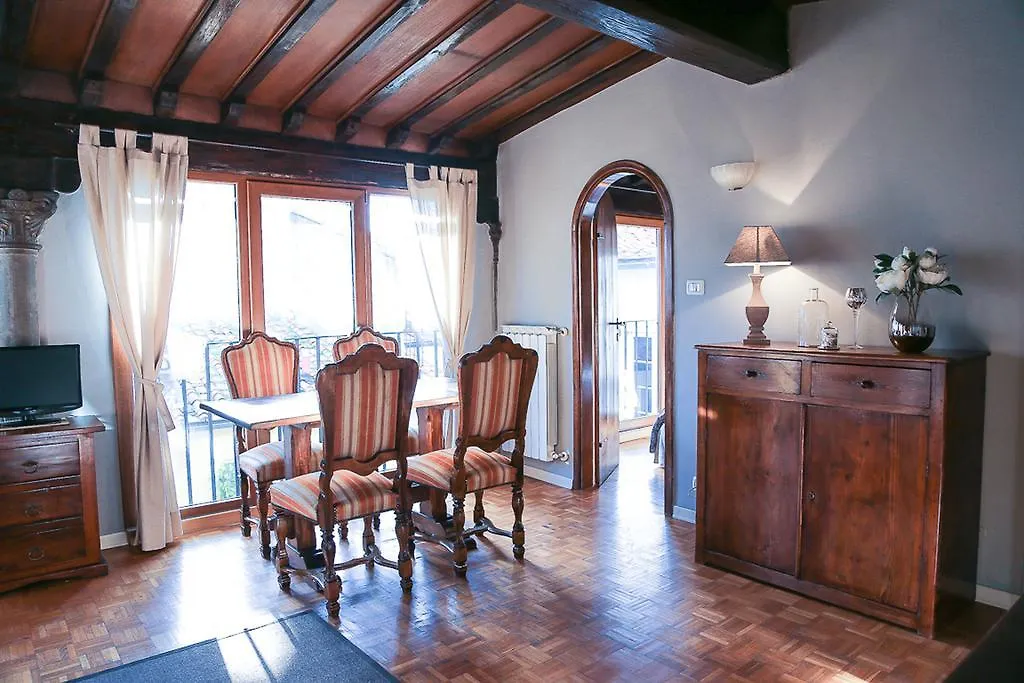 Oltrarno Charme Apartment Florence