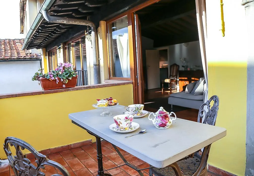 Oltrarno Charme Apartment Florence Italy